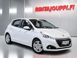 Valkoinen Käytetty 2019 Peugeot 208 Signature Sky Viistoperä | 9 900 € (Supertarjous)