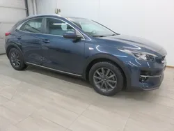 Käytetty 2020 Kia XCeed EX Katumaasturi | 16 900 € (Perustarjous)