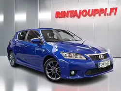 Lexus CT200h