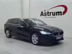 Musta Käytetty 2020 Volvo V60 Business Edition Farmari | 27 850 € (Perustarjous)