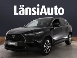 Käytetty 2024 Toyota Corolla Cross Edition Katumaasturi | 35 260 € (Perustarjous)