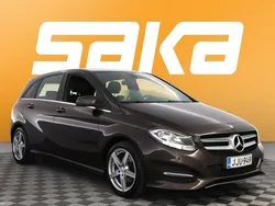 Käytetty 2015 Mercedes A180 Business Tila-auto | 13 900 € (Perustarjous)