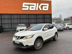Käytetty 2015 Nissan Qashqai Visia Katumaasturi | 9 390 € (Hieman kallis)