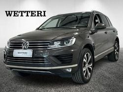 Käytetty 2016 VW Touareg Katumaasturi | 25 990 € (Perustarjous)