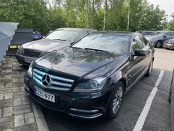 Käytetty 2012 Mercedes C180 Business Coupe - kaksiovinen | 14 900 € (Supertarjous)
