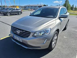 Ruskea Käytetty 2014 Volvo XC60 Momentum Katumaasturi | 18 900 € (Hyvä tarjous)