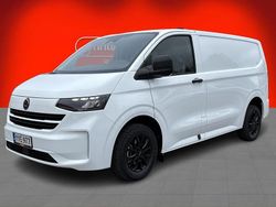 Valkoinen Uusi 2025 VW Transporter Van | 41 690 €
