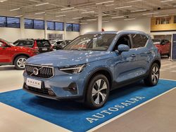 734 Käytetty 2023 Volvo XC40 Plus Katumaasturi | 42 900 € (Kallis)