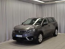 Harmaa Käytetty 2019 Peugeot 5008 Active Tila-auto | 24 900 € (Perustarjous)