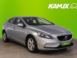 Grå Begagnad 2015 Volvo V40 Business Edition Kombi | 18 500 € (Marknadspris)