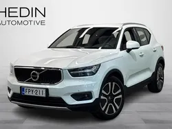Valkoinen Käytetty 2021 Volvo XC40 Business Edition Katumaasturi | 28 840 € (Supertarjous)