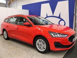 Punainen Käytetty 2022 Ford Focus Farmari | 19 900 € (Perustarjous)