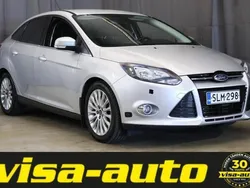 Harmaa Käytetty 2014 Ford Focus Titanium Sedan | 9 490 € (Hyvä tarjous)