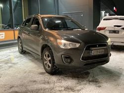 Käytetty 2013 Mitsubishi ASX Invite+ Katumaasturi | 10 400 € (Perustarjous)