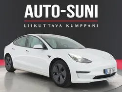 Valkoinen Käytetty 2022 Tesla Model 3 Long Range Sedan | 27 800 € (Hyvä tarjous)