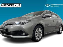 Harmaa Käytetty 2016 Toyota Auris Touring Sports Active Farmari | 15 400 € (Perustarjous)