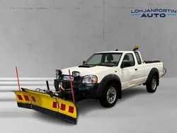 Valkoinen Käytetty 2012 Nissan Navara Comfort Nouto | 13 800 €
