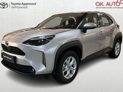 Hopea Käytetty 2024 Toyota Yaris Cross Active Katumaasturi | 26 800 € (Perustarjous)
