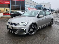 Käytetty 2020 VW Golf VII GTE Viistoperä | 17 490 € (Perustarjous)