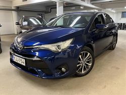Sininen Käytetty 2016 Toyota Avensis Multidrive S Sedan | 15 900 € (Perustarjous)