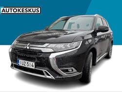 Musta Käytetty 2021 Mitsubishi Outlander P-HEV Instyle Katumaasturi | 15 890 € (Hyvä tarjous)