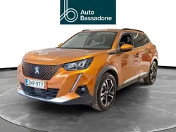 Oranssi Käytetty 2021 Peugeot e-2008 Allure Katumaasturi | 15 980 € (Hyvä tarjous)