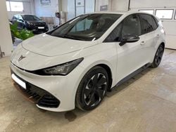 Käytetty 2025 Cupra Born e-Boost Viistoperä | 33 800 € (Hieman kallis)