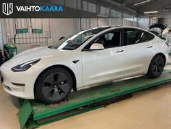Käytetty 2021 Tesla Model 3 Long Range Sedan | 27 300 € (Perustarjous)