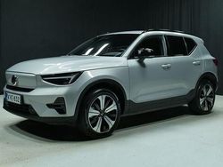 Harmaa Käytetty 2023 Volvo XC40 Plus Katumaasturi | 34 700 € (Perustarjous)