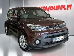 Käytetty 2017 Kia Soul 2 Katumaasturi | 10 890 €