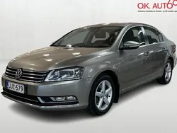 Ruskea Käytetty 2013 VW Passat Comfortline Sedan | 9 900 € (Hyvä tarjous)