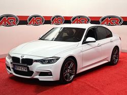Valkoinen Käytetty 2015 BMW 330 M Sport Sedan | 21 900 € (Hieman kallis)