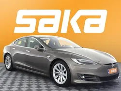 Käytetty 2017 Tesla Model S Sedan | 23 800 € (Hyvä tarjous)