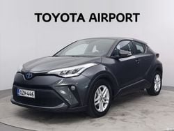 Violetti Käytetty 2022 Toyota C-HR Active Katumaasturi | 24 790 € (Perustarjous)