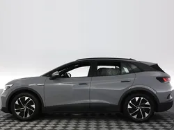 Harmaa Käytetty 2021 VW ID.4 Pro Performance Katumaasturi | 28 900 € (Perustarjous)
