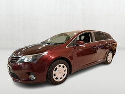 Punainen Käytetty 2012 Toyota Avensis Sol Farmari | 12 890 € (Perustarjous)