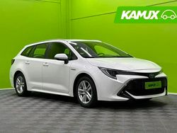 Valkoinen Käytetty 2022 Toyota Corolla Active Farmari | 21 900 € (Hyvä tarjous)