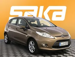 Käytetty 2013 Ford Fiesta Titanium Viistoperä | 6 580 € (Hieman kallis)