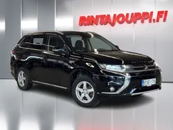 Musta Käytetty 2015 Mitsubishi Outlander P-HEV Farmari | 16 800 € (Kallis)