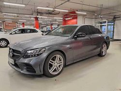 Käytetty 2020 Mercedes C300e Business Sedan | 32 990 € (Hieman kallis)
