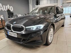 Käytetty 2022 BMW 330e Farmari | 26 860 € (Perustarjous)