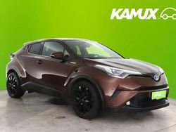 Ruskea Käytetty 2017 Toyota C-HR Premium Katumaasturi | 15 880 € (Perustarjous)