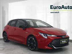 Punainen Käytetty 2022 Toyota Corolla Sport Viistoperä | 27 480 € (Perustarjous)
