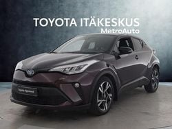 Violetti Käytetty 2022 Toyota C-HR Edition Katumaasturi | 24 990 € (Perustarjous)