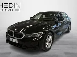 Musta Käytetty 2019 BMW 330e iPerformance Sedan | 22 990 € (Hieman kallis)