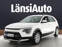Valkoinen Käytetty 2022 Kia Niro Comfort Katumaasturi | 24 790 € (Perustarjous)