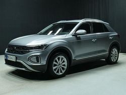 Käytetty 2023 VW T-Roc Style Katumaasturi | 38 900 € (Kallis)