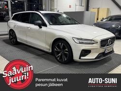 Valkoinen Käytetty 2020 Volvo V60 R-Design Farmari | 27 790 € (Perustarjous)