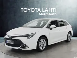 Valkoinen Käytetty 2023 Toyota Corolla Edition Farmari | 28 880 € (Perustarjous)