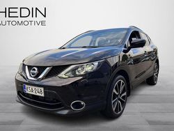 Violetti Käytetty 2016 Nissan Qashqai 360º Katumaasturi | 11 290 € (Perustarjous)